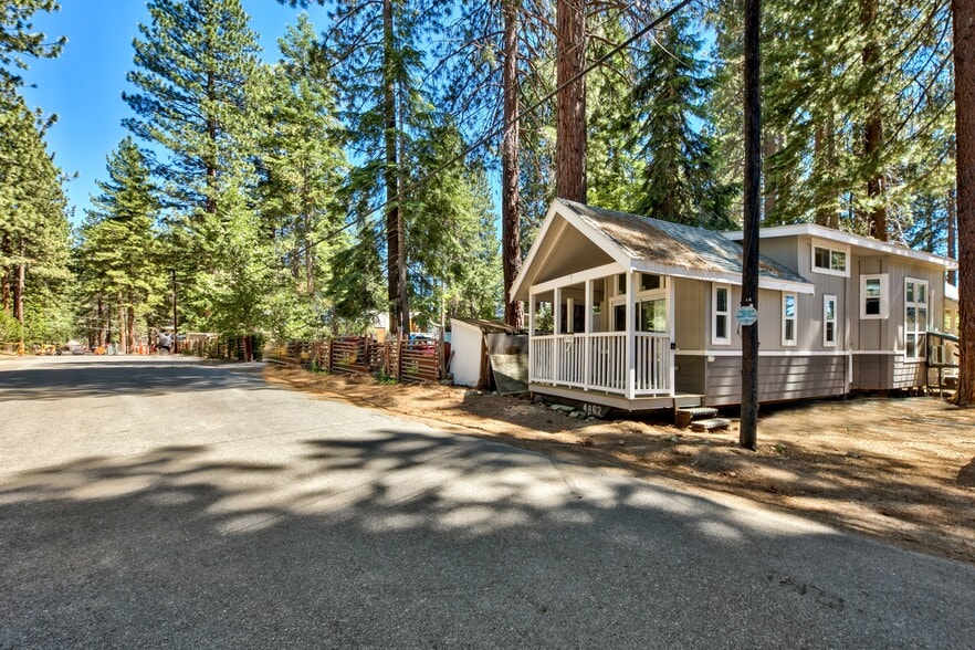 More Photos Of 8345 Trout Ave, Kings Beach Manufactured Housing Mobile Home Park For Sale