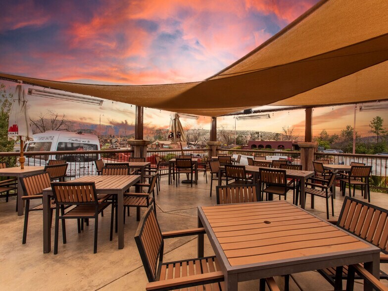 More Photos Of 2620 W State Route 89A, Sedona Restaurant For Sale