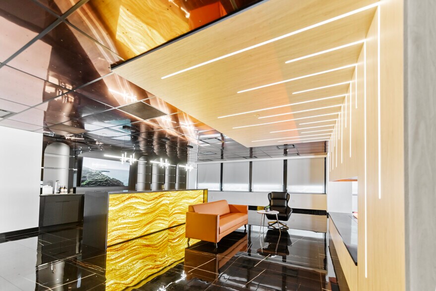 More Photos Of 40 W 4th St, Dayton Multifamily For Sale