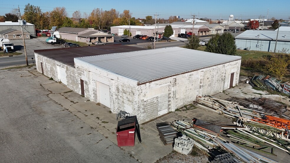 More Photos Of , Lafayette Industrial For Sale