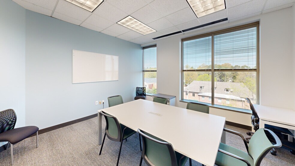 More Photos Of 1661 International Dr, Memphis Coworking Space