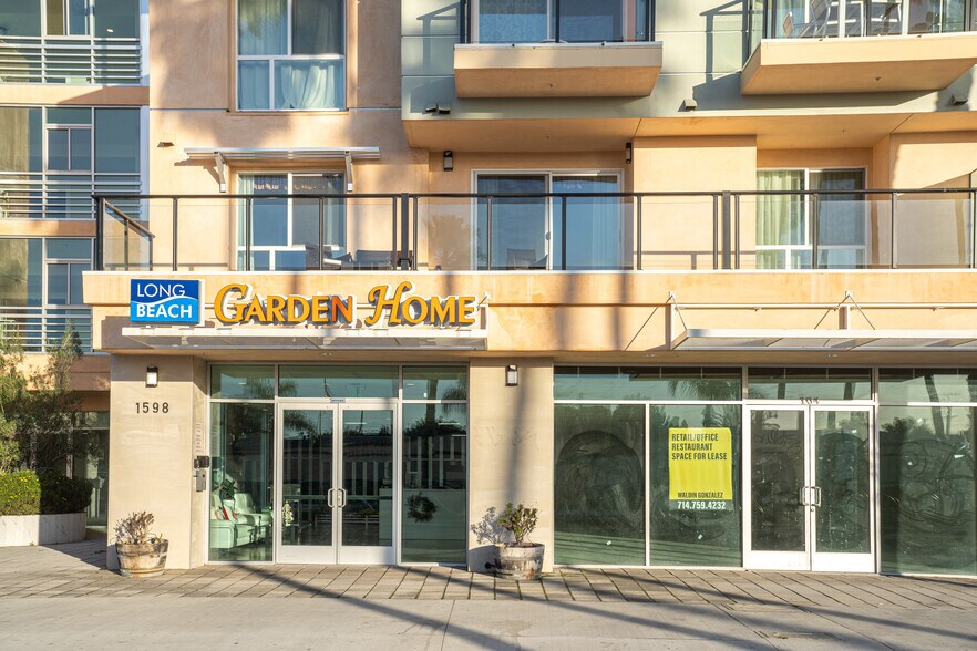 More Photos Of 1598 Long Beach Blvd, Long Beach Storefront Retail Office For Sale