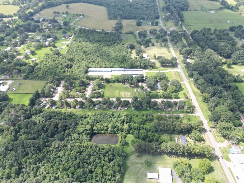 More Photos Of 8930 LA-19, Slaughter Land For Sale