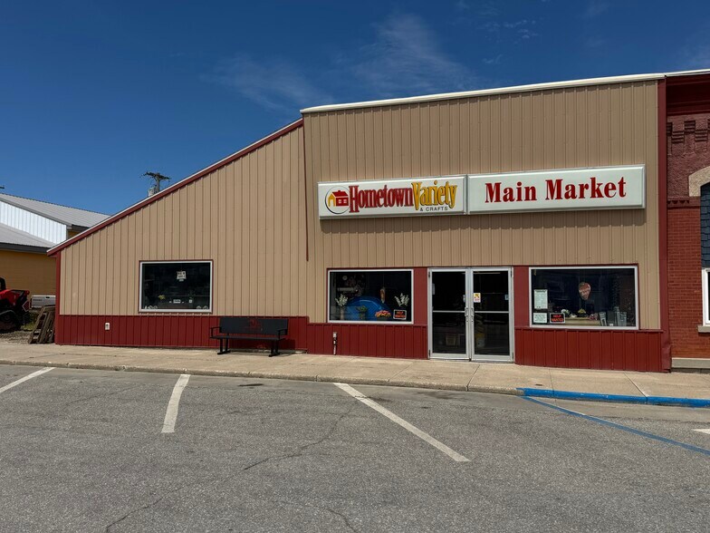 Primary Photo Of 100 W 2nd St, Sutherland General Retail For Sale