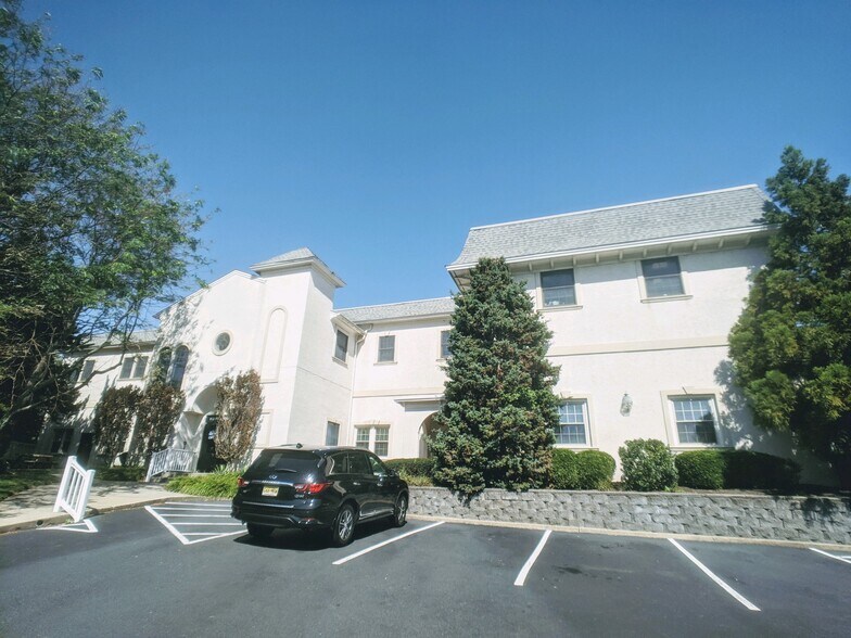 More Photos Of 110 Harbor Ln, Somers Point Medical For Sale