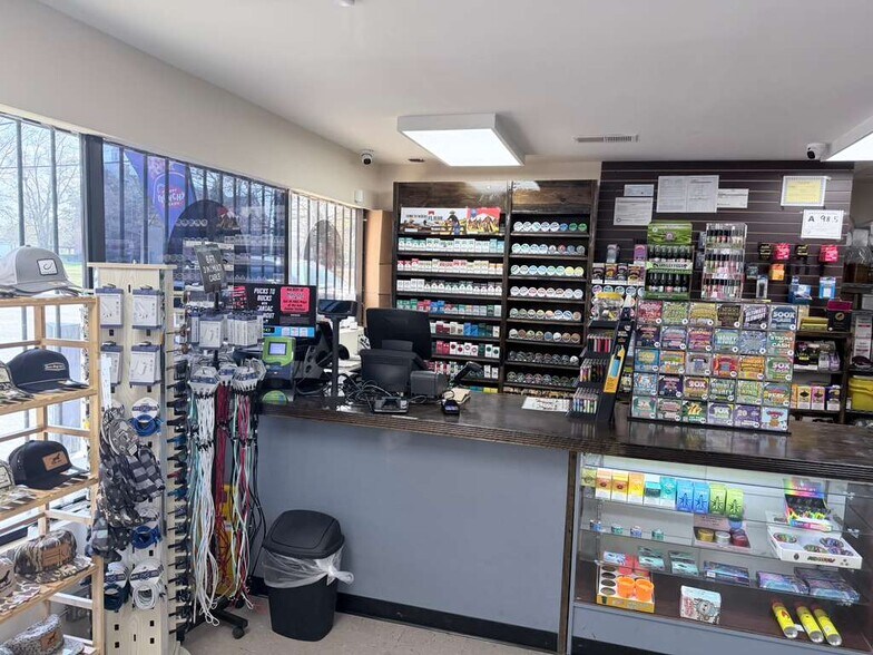 More Photos Of 8931 Us-52, Wadesboro General Retail For Sale