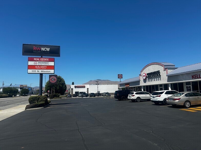 More Photos Of 1111 N Mission St, Wenatchee Storefront Retail Office For Lease