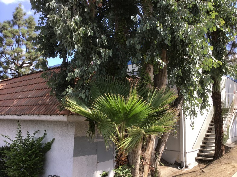 More Photos Of 100 N Tustin Ave, Anaheim General Retail For Sale