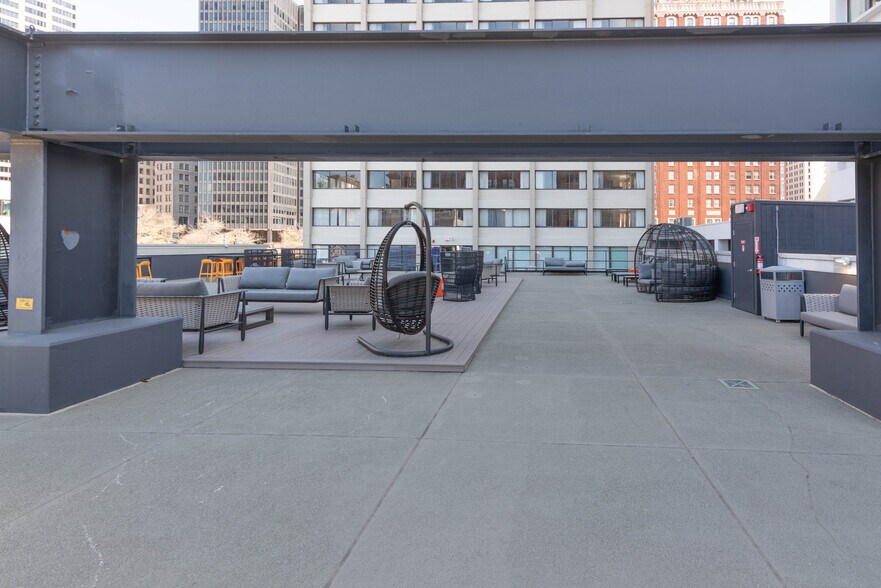 More Photos Of 101 W Fayette St, Baltimore Apartments For Sale