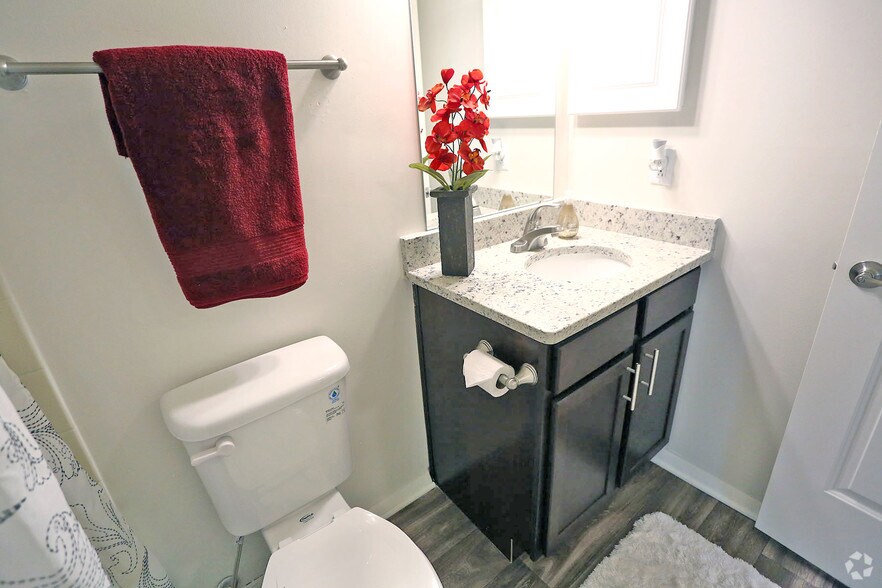 More Photos Of 3001 Reflections Way, Virginia Beach Apartments For Sale