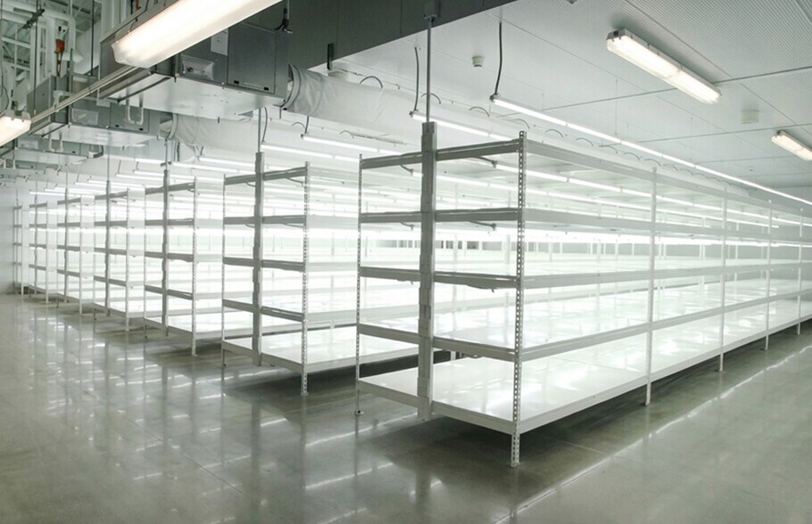 More Photos Of 5301 Park Circle Dr, Kalamazoo Service For Sale