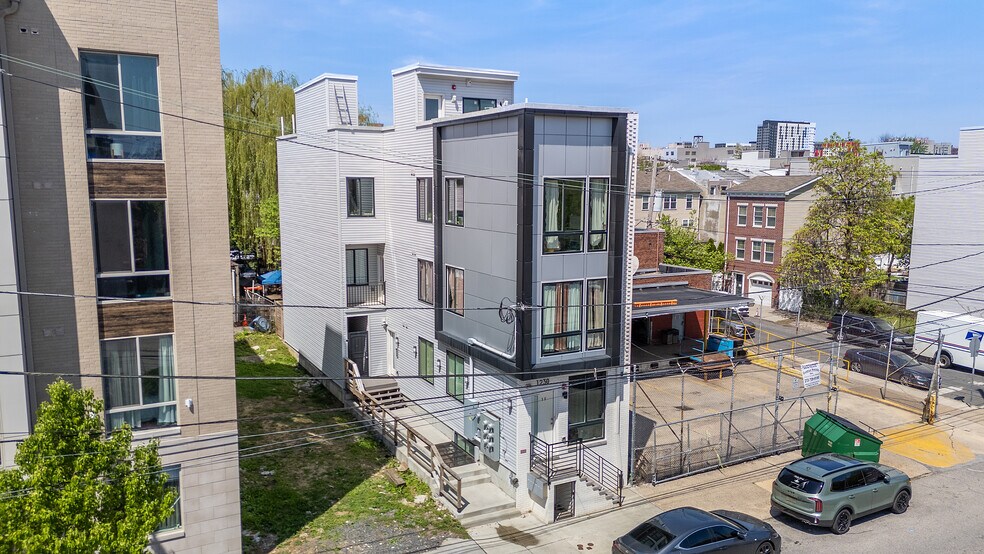More Photos Of 1230 N Marshall St, Philadelphia Apartments For Sale