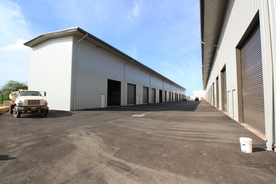 More Photos Of 91-150 Malakole St, Kapolei Warehouse For Lease