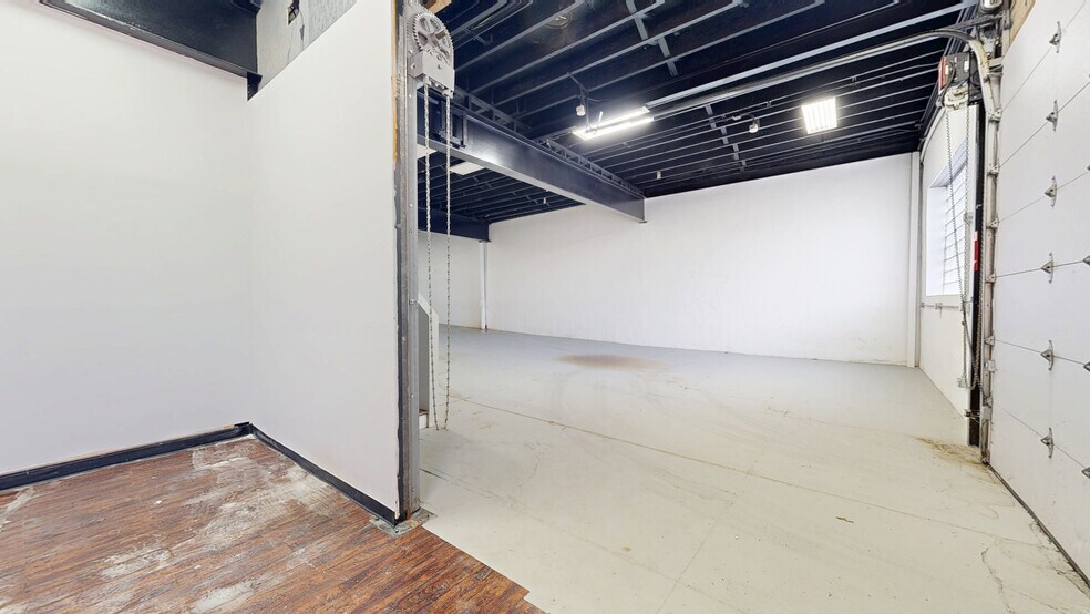More Photos Of 910 Grand Ave, North Bergen Warehouse For Sale