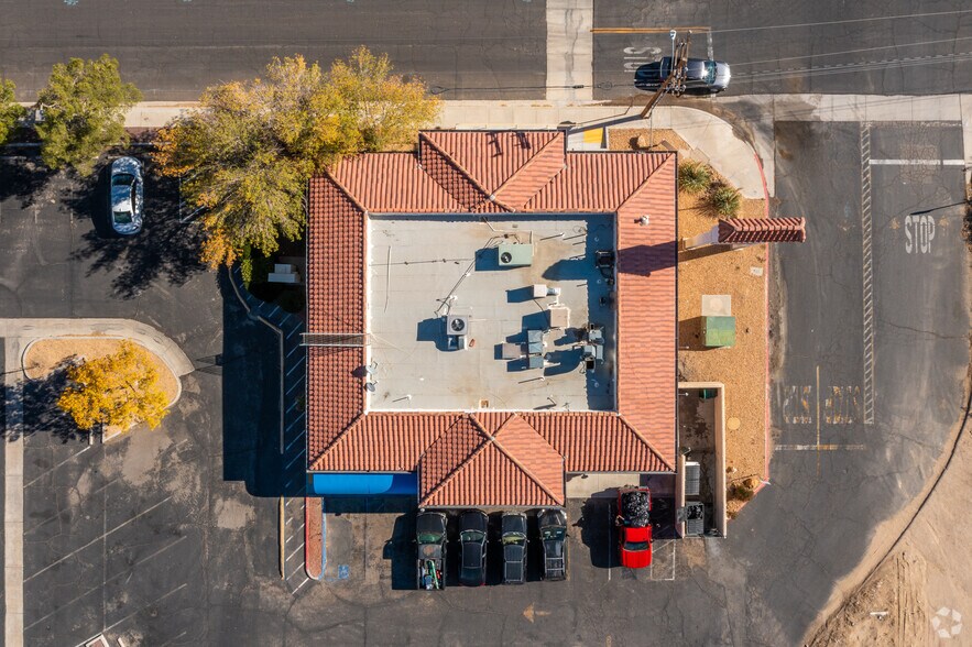 More Photos Of 14366 Atstar Dr, Victorville Restaurant For Sale