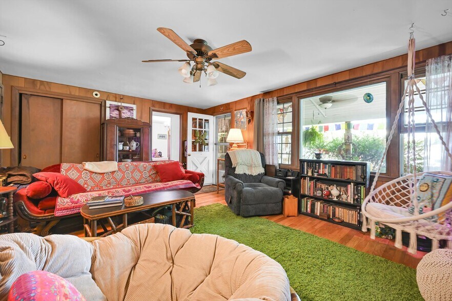 More Photos Of 1305 Hampden Blvd, Reading Multifamily For Sale