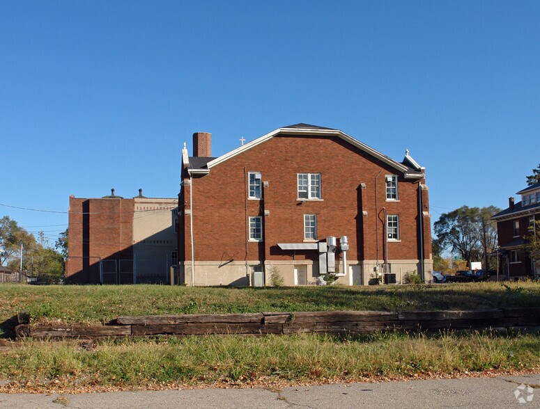 More Photos Of 1317 Cincinnati St, Dayton Religious Facility For Sale