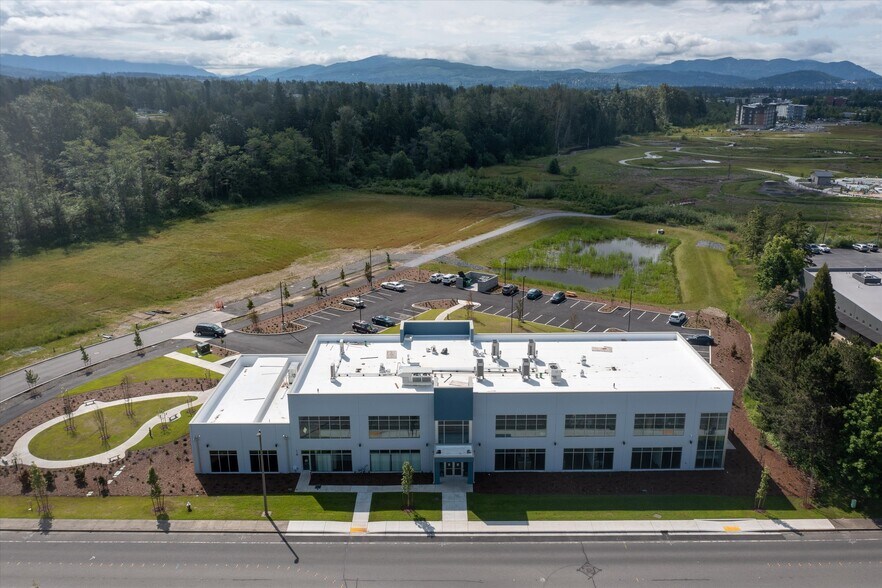 More Photos Of 381 W Horton Rd, Bellingham Medical For Sale