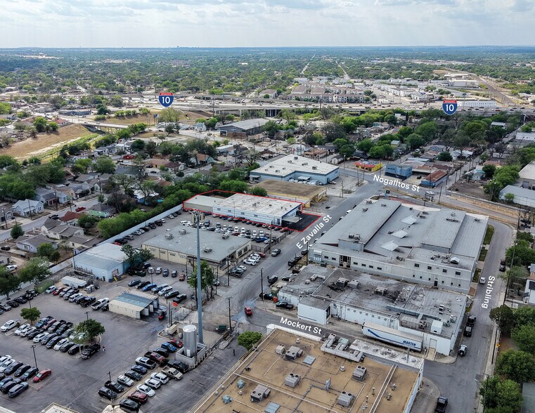 More Photos Of 130 E Zavalla, San Antonio Warehouse For Lease