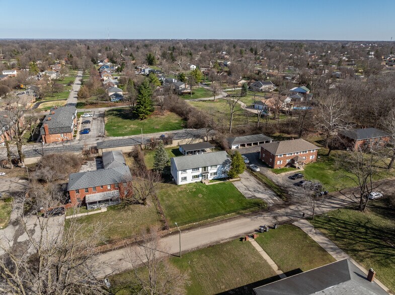 More Photos Of 5918 Devington Rd, Indianapolis Apartments For Sale