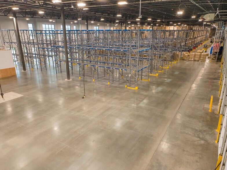 More Photos Of 11400 S Mountain View Cor, South Jordan Distribution For Lease