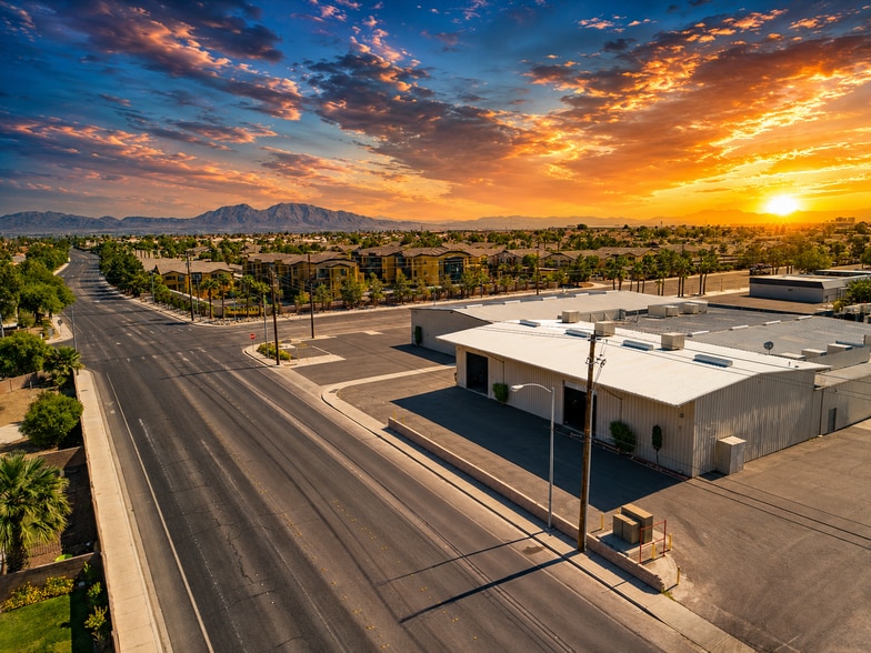 More Photos Of 2017 W Gowan Rd, North Las Vegas Warehouse For Sale