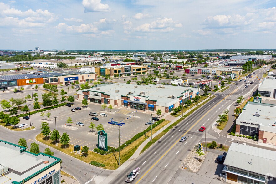 More Photos Of 595 Industrial Ave, Ottawa General Retail For Lease