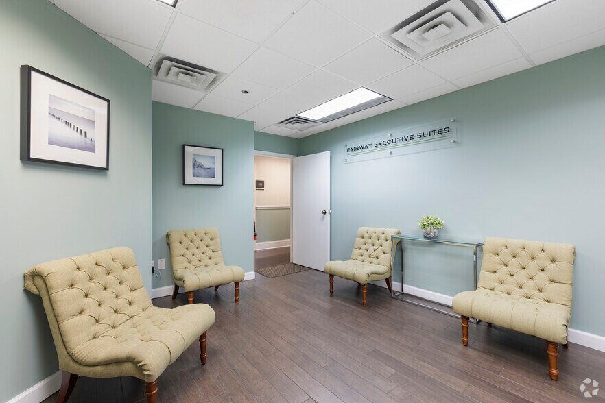 More Photos Of 10 Fairway Dr, Deerfield Beach Office For Lease