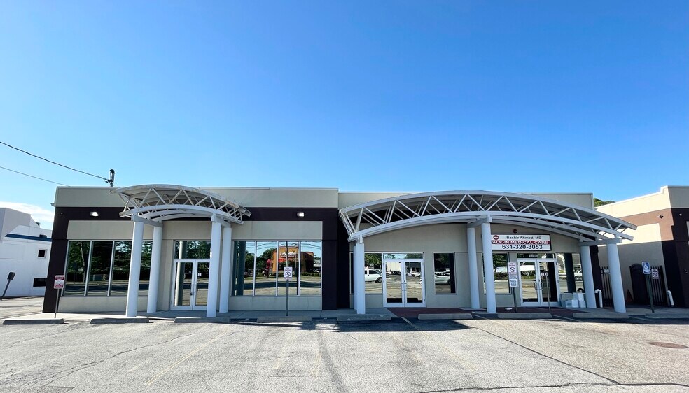 More Photos Of 1787-1797 Middle Country Rd, Centereach Storefront For Lease