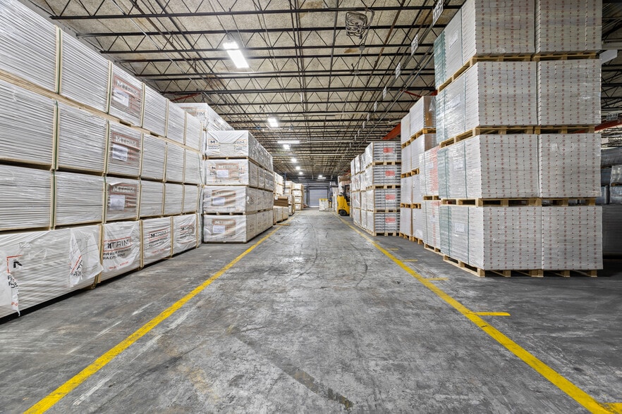 More Photos Of 2775 NW 63rd Ct, Fort Lauderdale Distribution For Lease