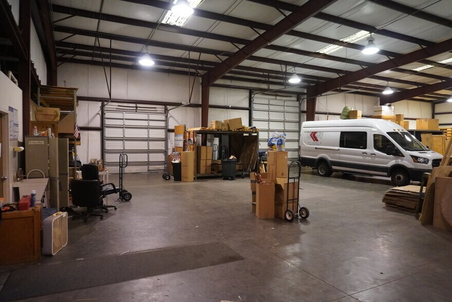 More Photos Of 7259 Cross Park Dr, Charleston Warehouse For Sale