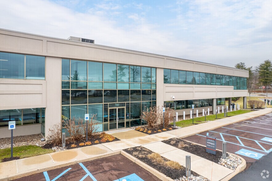 More Photos Of 700 Dresher Rd, Horsham Township Office For Lease