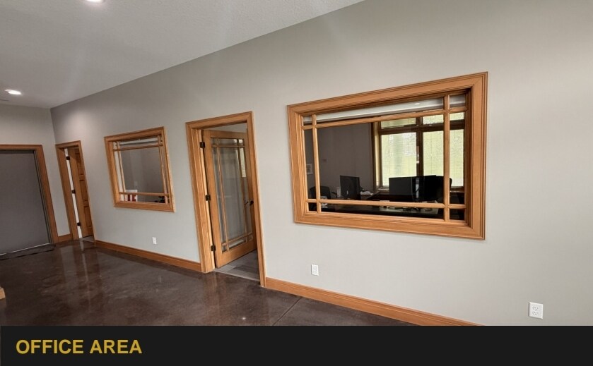 More Photos Of 740 Kacena Rd, Hiawatha Office For Sale