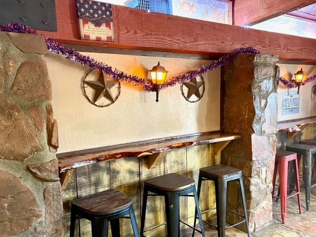More Photos Of 5079 N AZ Highway 87, Strawberry Restaurant For Sale