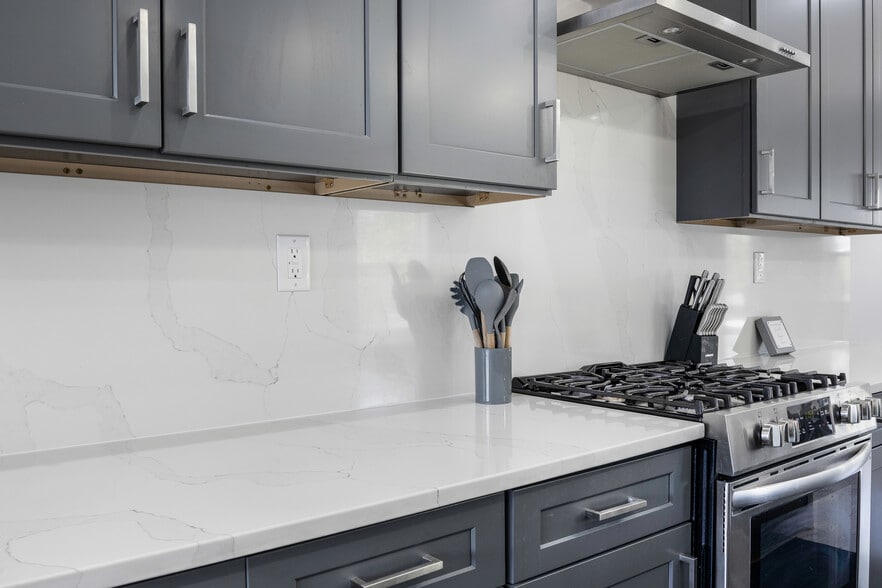 More Photos Of 2226-2232 Central Ave, Indianapolis Apartments For Sale