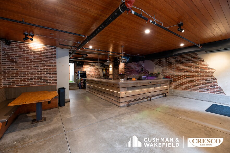 More Photos Of 2258 Professor Ave, Cleveland Bar For Sale