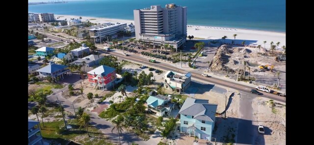 More Photos Of 1901 Estero Blvd, Fort Myers Restaurant For Sale