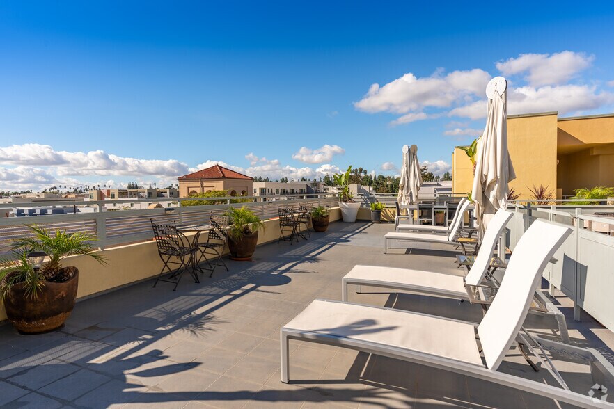 More Photos Of 65 W Dayton St, Pasadena Coworking Space
