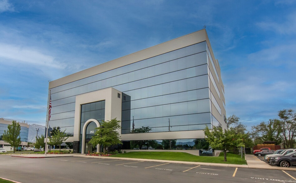 More Photos Of 392 E Winchester St, Murray Office For Lease