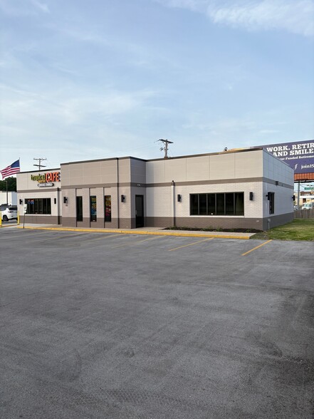 More Photos Of 119 W Ireland Rd, South Bend Medical For Lease