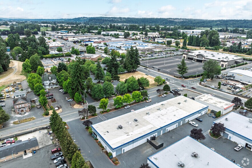 More Photos Of 8316-8330 S 259th St, Kent Unknown For Lease