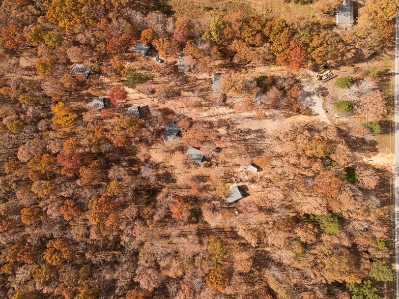 More Photos Of 3158 Summertown Hwy, Summertown Hotel For Sale