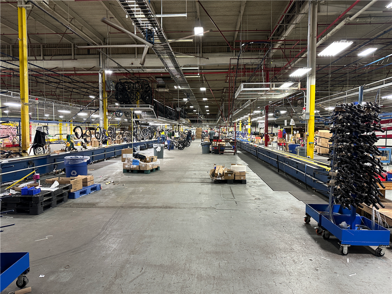 More Photos Of 1000 Bicycle Way, Manning Distribution For Lease