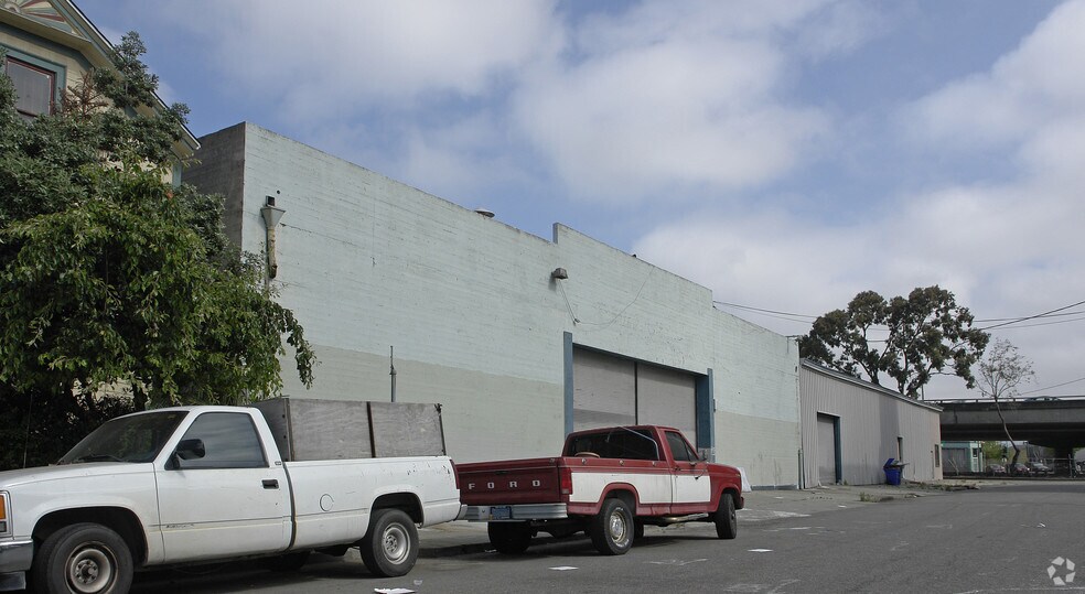 More Photos Of 3442 Adeline St, Oakland Warehouse For Sale
