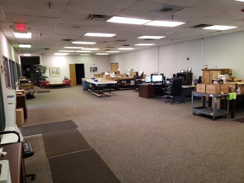 More Photos Of 1208-1228 Front St, Raleigh Warehouse For Lease