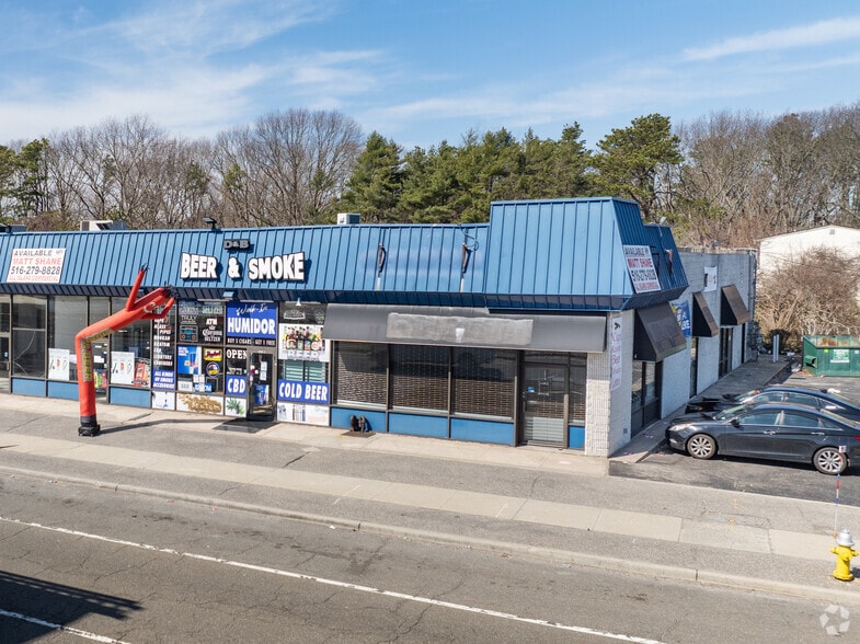 More Photos Of 4481-4517 Sunrise Hwy, Bohemia Storefront For Sale