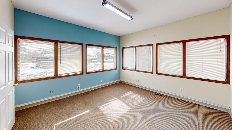 More Photos Of 1 Sunset Hills Executive Pky, Glen Carbon Unknown For Lease