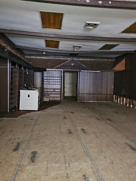 More Photos Of 13 Main st, Wadley Storefront For Sale