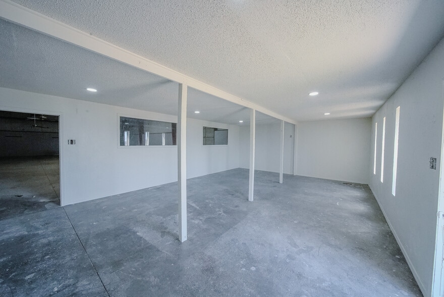 More Photos Of 35613 E 1130, Seminole Warehouse For Sale