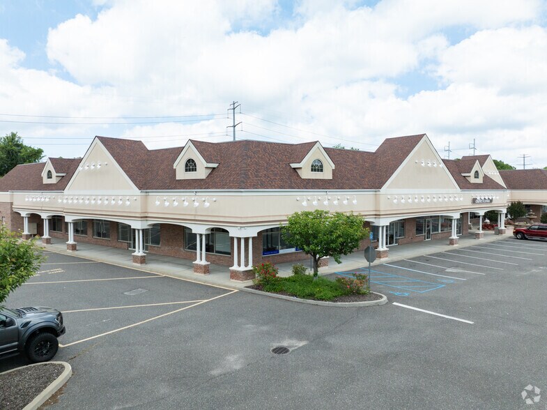 More Photos Of 271 Route 25A, Mount Sinai Storefront For Lease